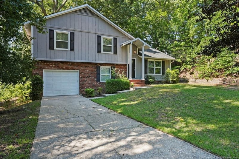 6405 Riegelwood St, Fayetteville, NC 28314