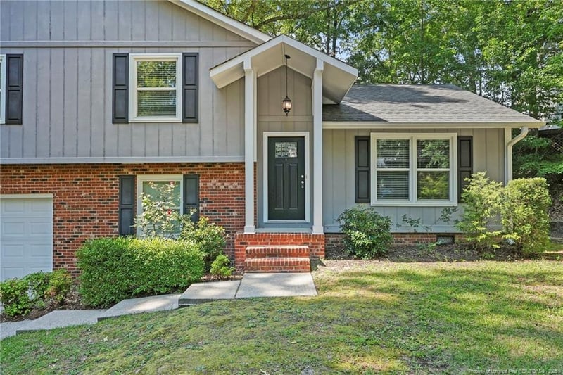 6405 Riegelwood St, Fayetteville, NC 28314