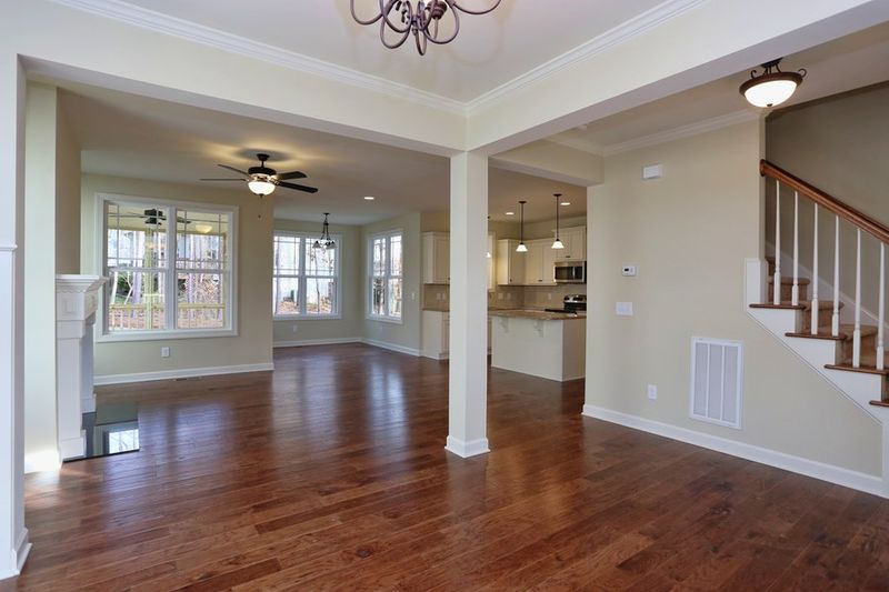 6406 Grassy Knoll Ln, Raleigh, NC 27616