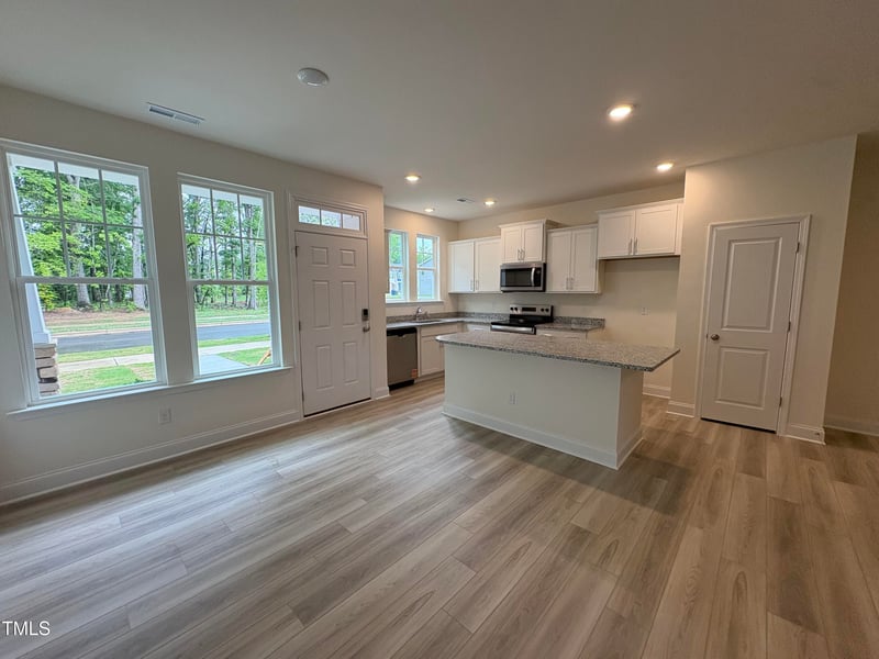 6407 Granite Quarry Dr, Raleigh, NC 27610