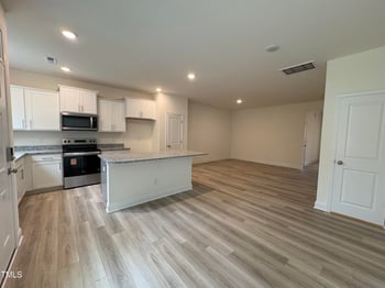 6407 Granite Quarry Dr, Raleigh, NC 27610