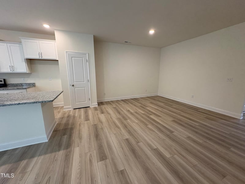 6407 Granite Quarry Dr, Raleigh, NC 27610