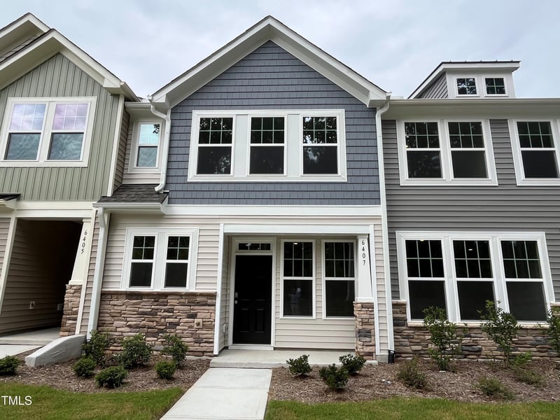 6407 Granite Quarry Dr, Raleigh, NC 27610