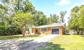 6407 Milford Rd, Fayetteville, NC 28303