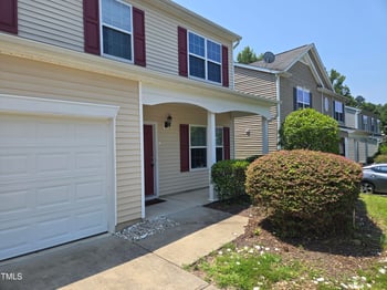 6408 Bunker Hill Dr, Raleigh, NC 27610