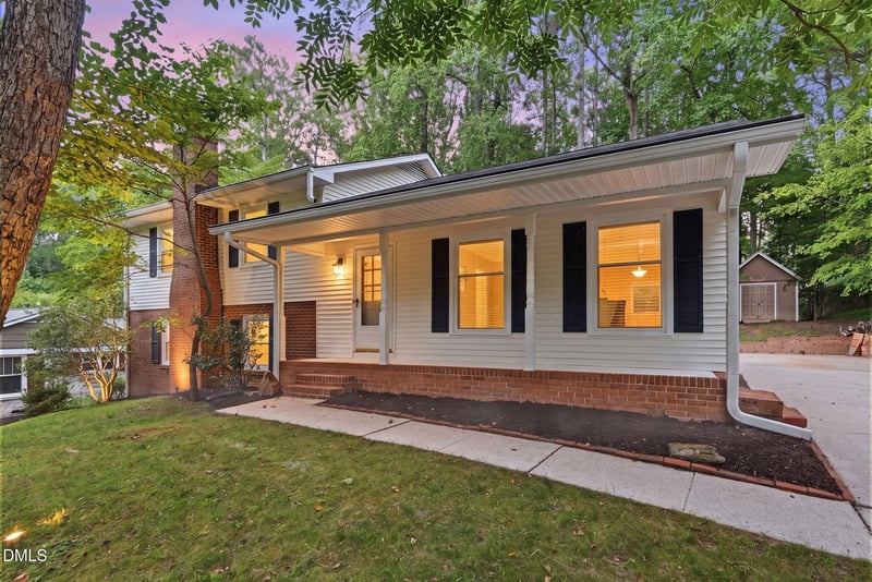 6408 Dixon Dr, Raleigh, NC 27609