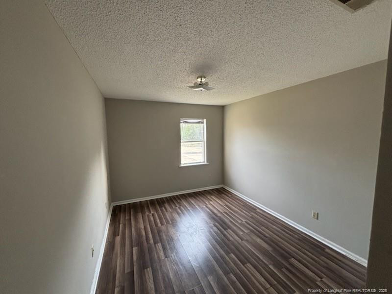 6408 Ezras Ct, Fayetteville, NC 28304