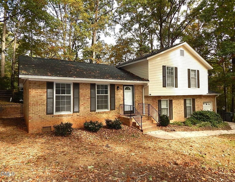 6408 Shadow Ct, Raleigh, NC 27613