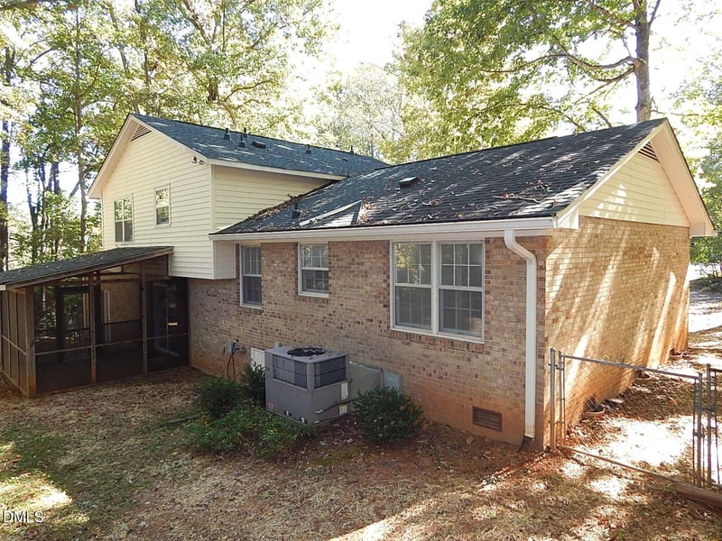 6408 Shadow Ct, Raleigh, NC 27613