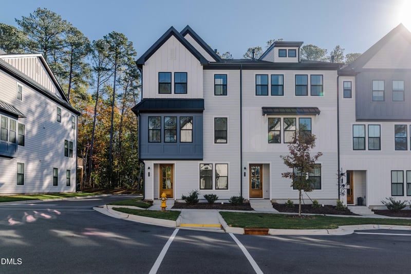 6408 Tanner Oak Ln, Raleigh, NC 27613