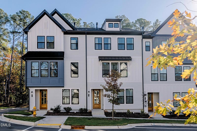 6408 Tanner Oak Ln, Raleigh, NC 27613