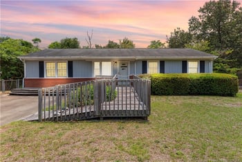 6408 Winthrop Dr, Fayetteville, NC 28311