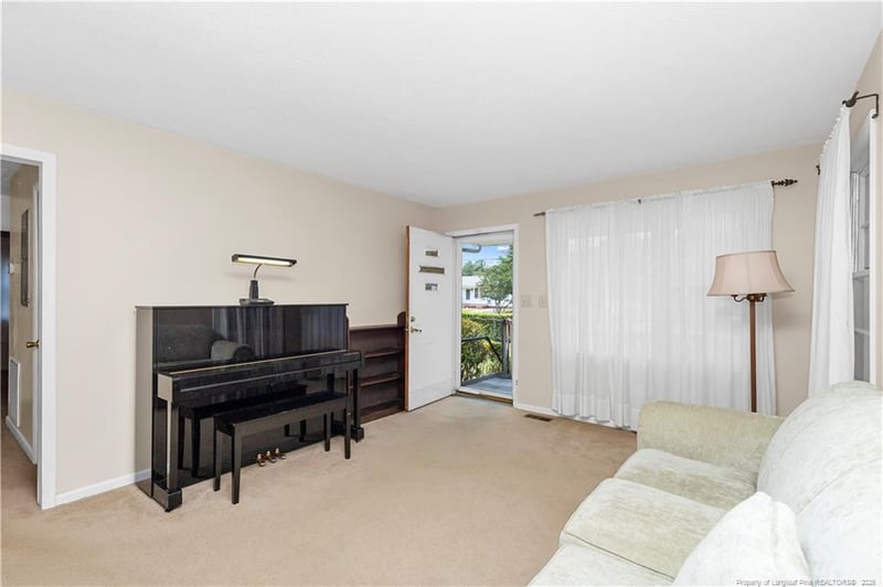 6408 Winthrop Dr, Fayetteville, NC 28311