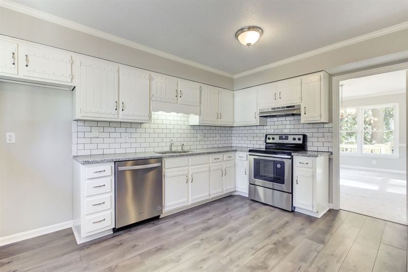 6409 Andsley Dr, Raleigh, NC 27609