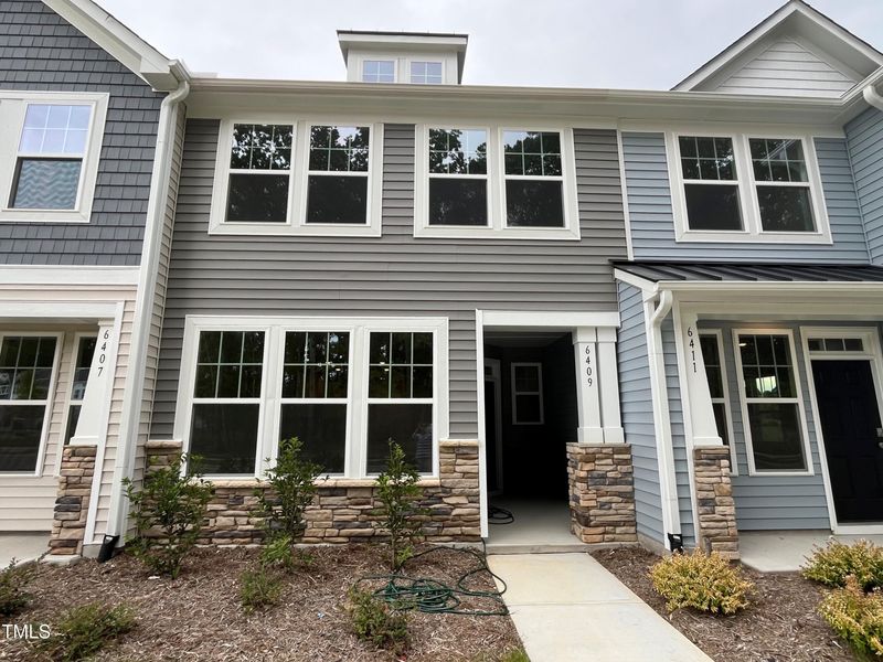6409 Granite Quarry Dr, Raleigh, NC 27610
