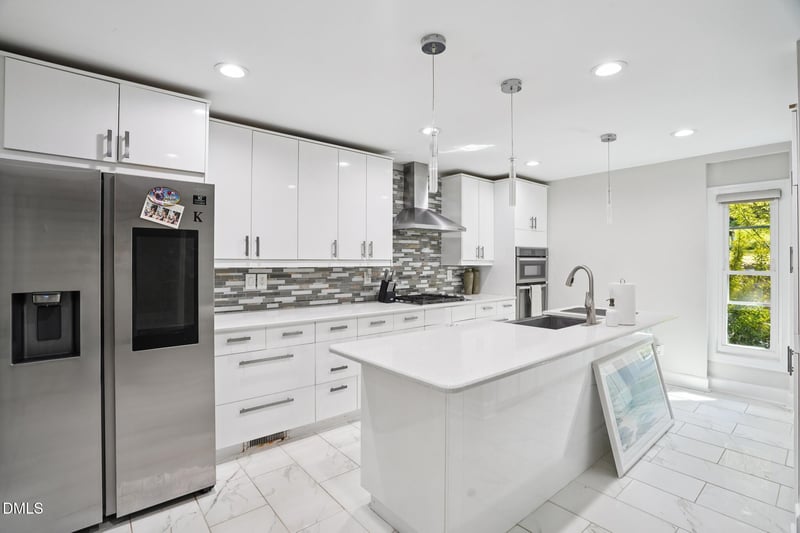 6409 Lakeland Dr, Raleigh, NC 27612