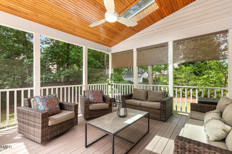 6409 Nowell Pointe Dr, Raleigh, NC 27607