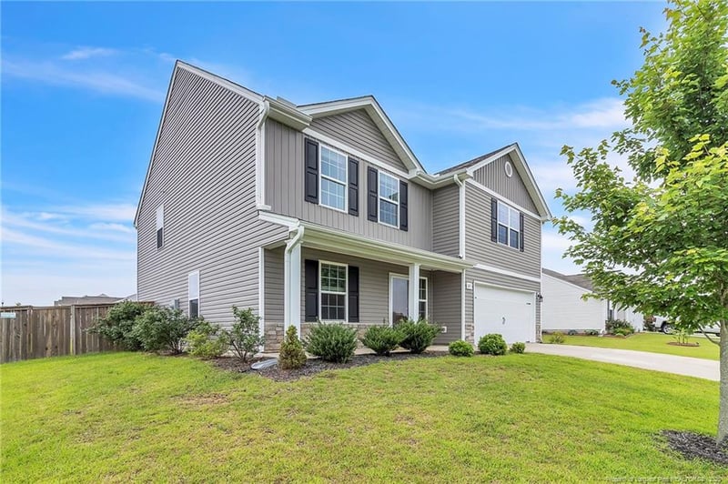 641 Avery Pond Dr, Fuquay Varina, NC 27526
