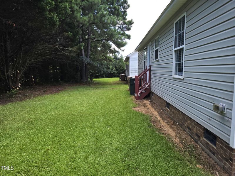 641 Avondale Dr, Clayton, NC 27520