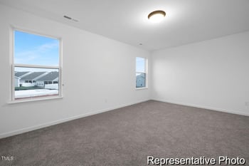 641 Bent Willow Dr #128, Clayton, NC 27527