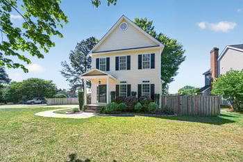 641 Commander Dr, Wendell, NC 27591