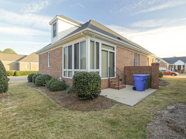 641 E Lakota Dr, Fuquay Varina, NC 27526