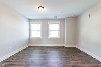 641 O'neil St #301, Clayton, NC 27520