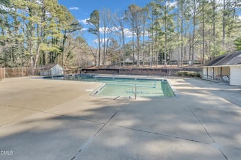 6410 English Oaks Dr, Raleigh, NC 27615