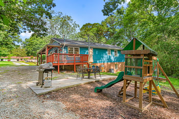 6410 Whitt Rd, Durham, NC 27712