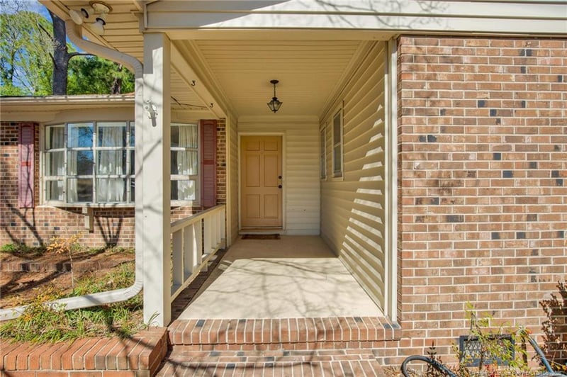 6411 Huntleigh Ct, Fayetteville, NC 28303