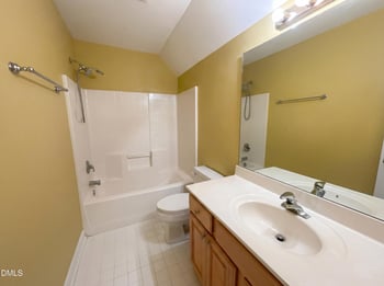 6412 Pleasant Creek Ct, Raleigh, NC 27613