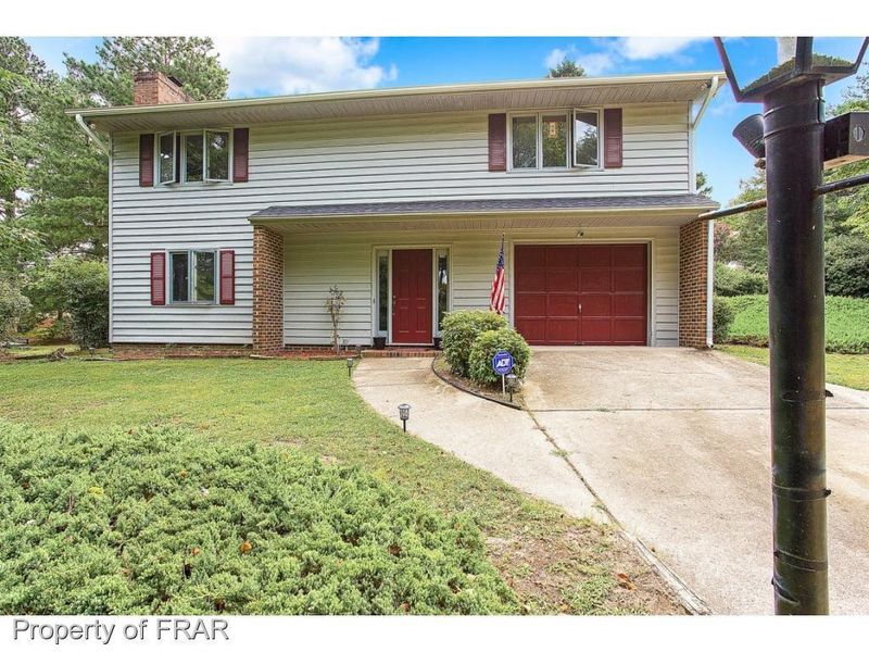 6413 Martin Cir, Sanford, NC 27330