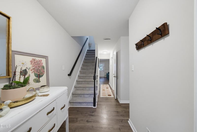 6413 New Market Way, Raleigh, NC 27615