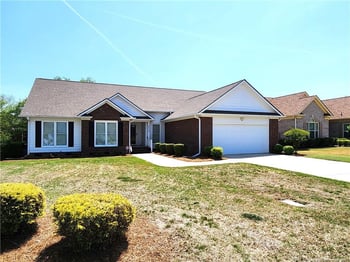 6414 Walworth Rd, Fayetteville, NC 28311