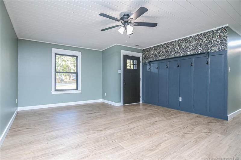 6415 Rutherglen Dr, Fayetteville, NC 28304