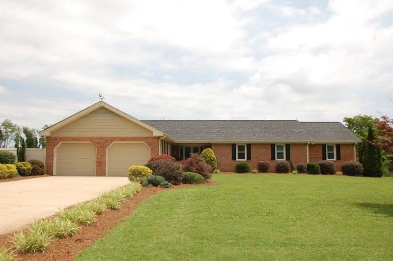 6415 Zacks Mill Rd, Angier, NC 27501