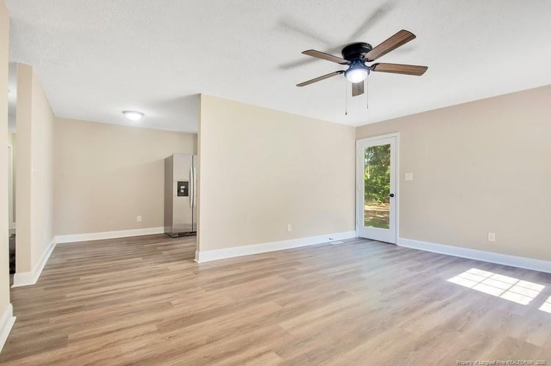 6416 Winter Park Dr, Fayetteville, NC 28304