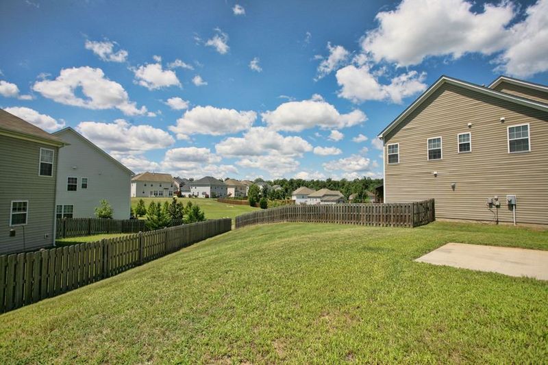 6417 Amber Bluffs Crescent, Raleigh, NC 27616