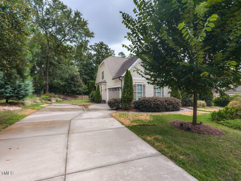 6417 Cabin Branch Dr, Durham, NC 27712