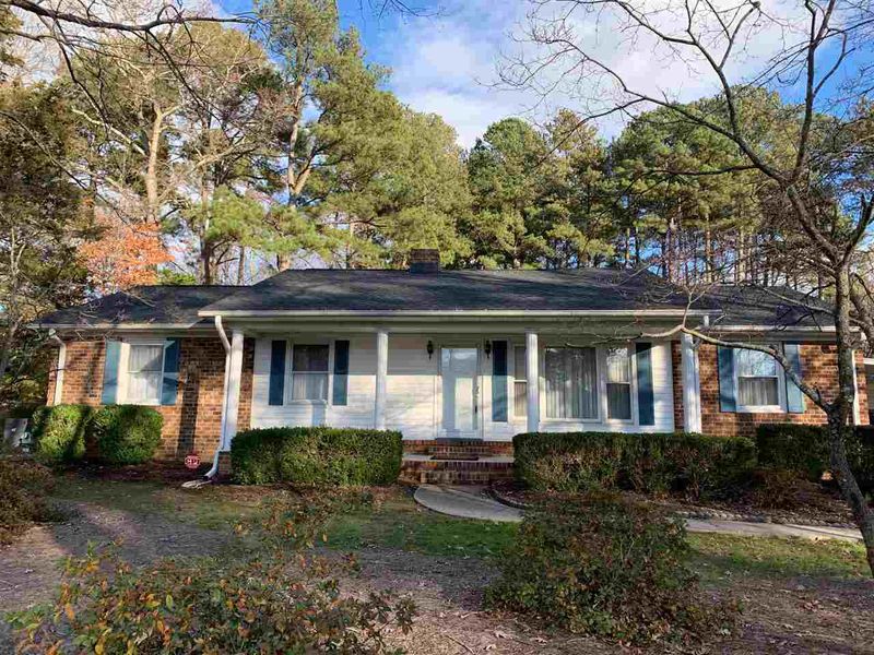 6419 Amhurst Rd, Durham, NC 27713