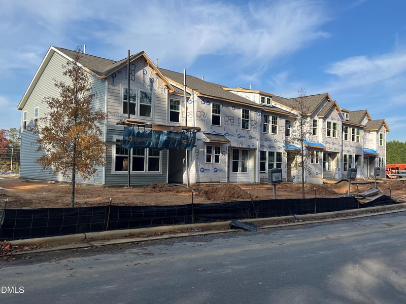 6419 Granite Quarry Dr, Raleigh, NC 27610