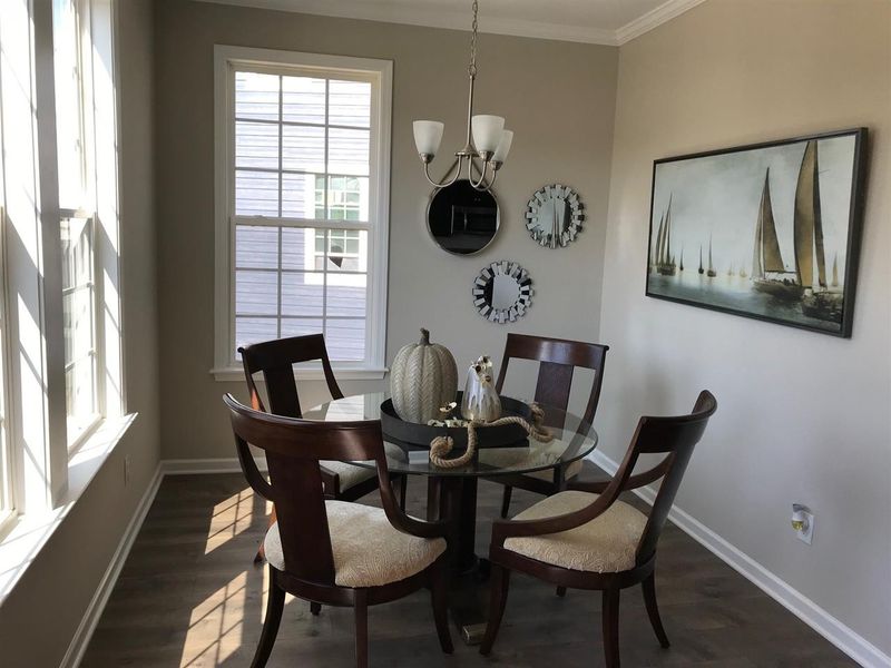 6419 Perry Creek Rd, Raleigh, NC 27616