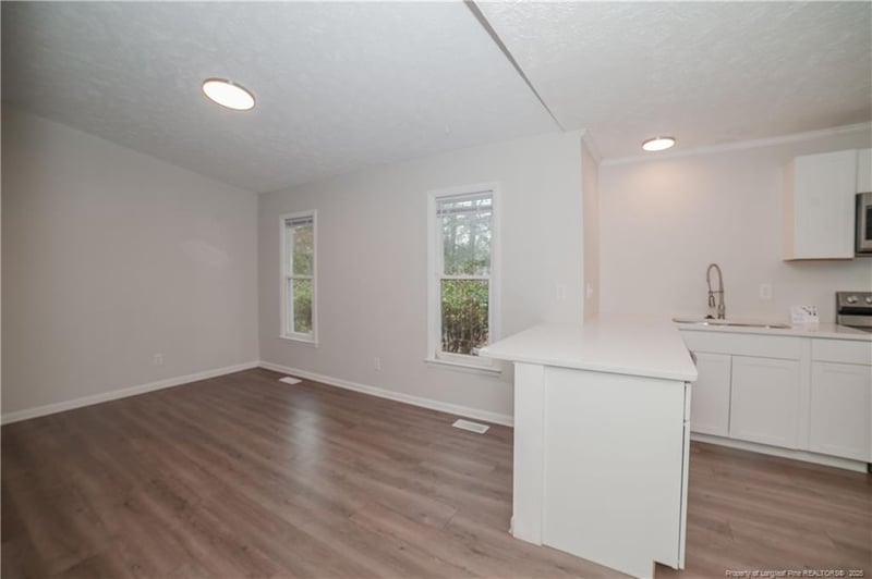 6419 Riegelwood St, Fayetteville, NC 28314