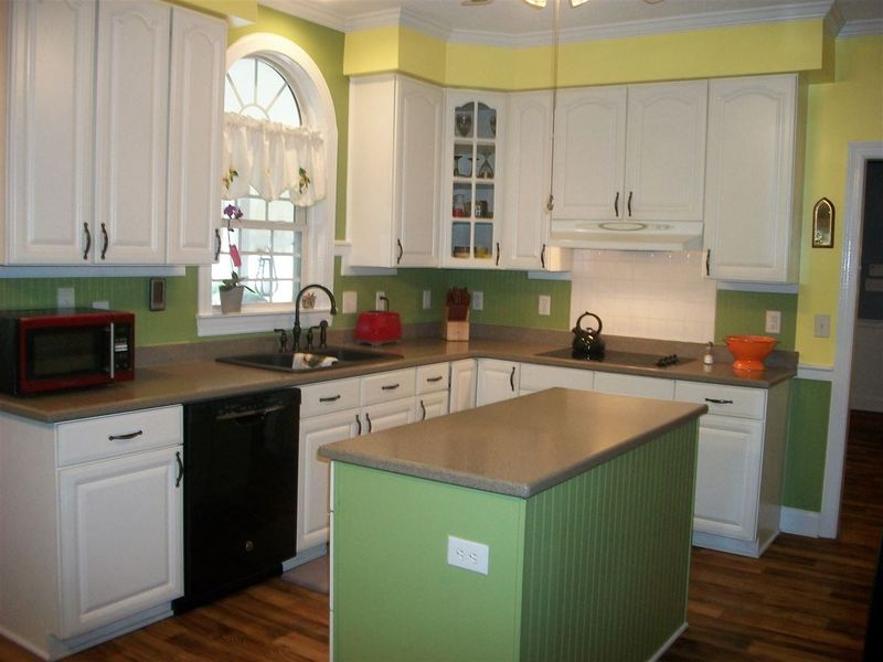 642 Cole Rd, Clayton, NC 27520