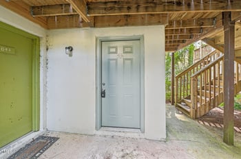642 Pine Ridge Pl, Raleigh, NC 27609