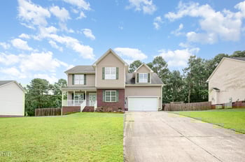 642 Pinevalley Ln, Sanford, NC 27332