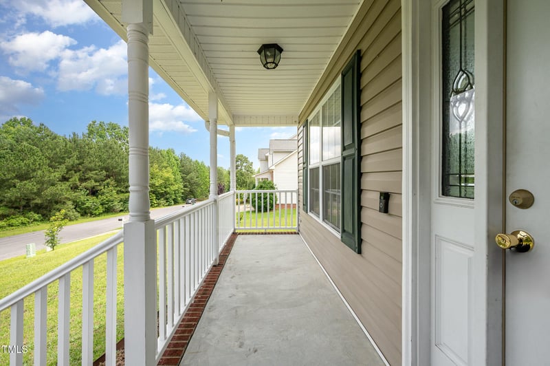 642 Pinevalley Ln, Sanford, NC 27332