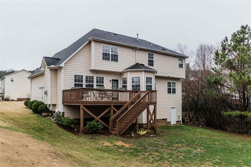 642 Seastone St, Raleigh, NC 27603