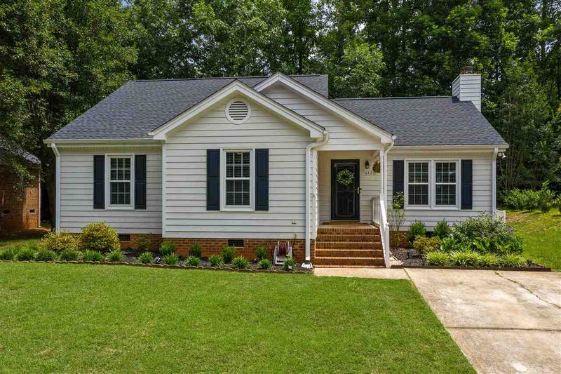 6420 Westborough Dr, Raleigh, NC 27612