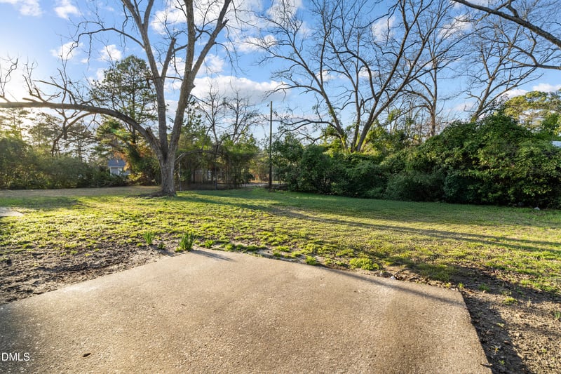6421 Applecross Ave, Fayetteville, NC 28304